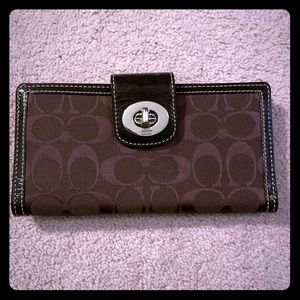 Coach signature wallet